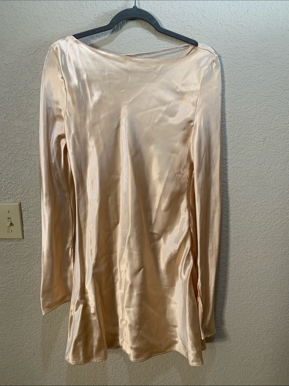 Zara Satin Long-Sleeve Dress in Blush